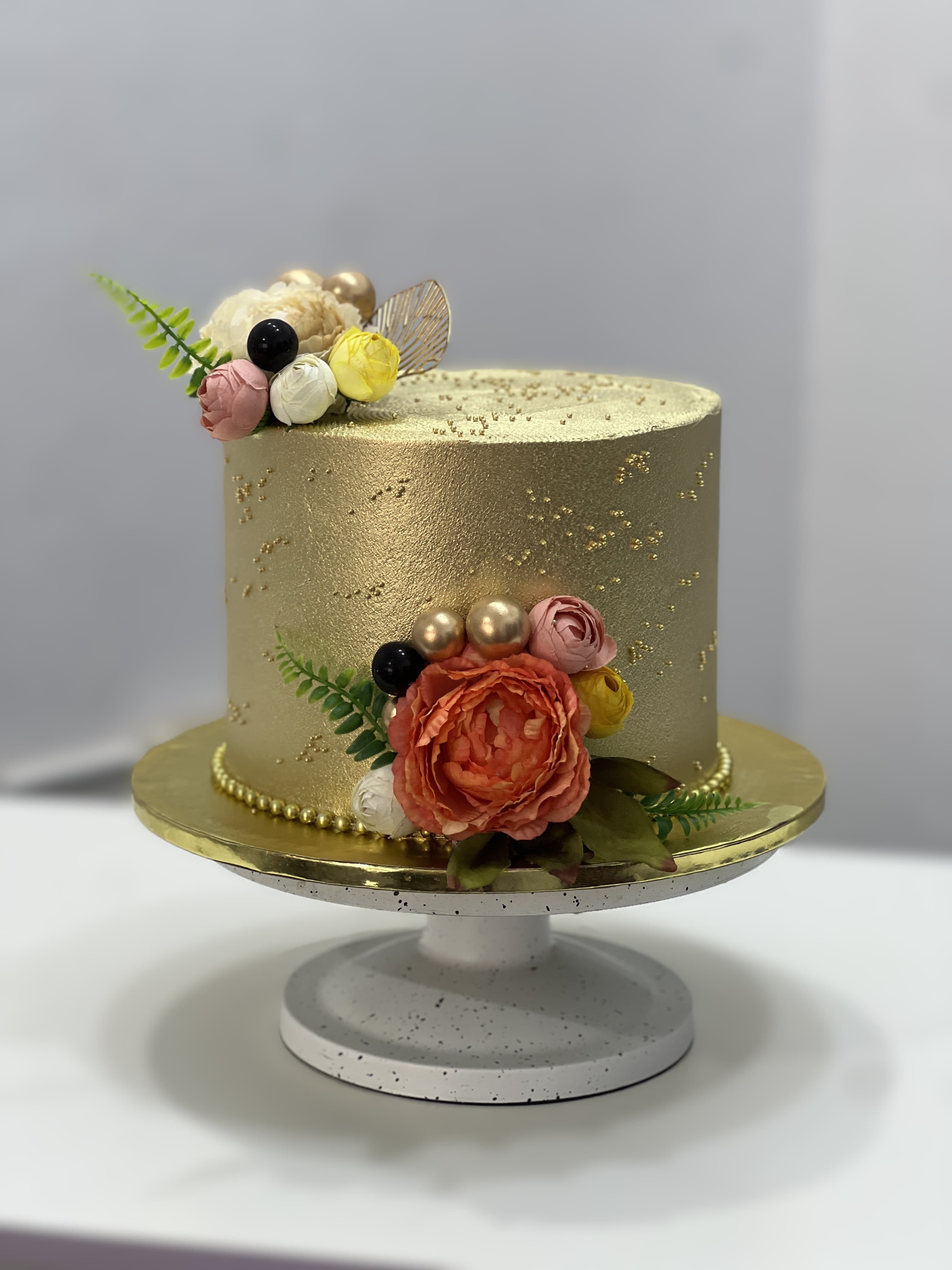 Frosting cake preview